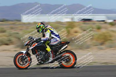 media/Nov-06-2023-Moto Forza (Mon) [[ce023d0744]]/3-Intermediate Group/Session 2 (Turn 14 Exit)/